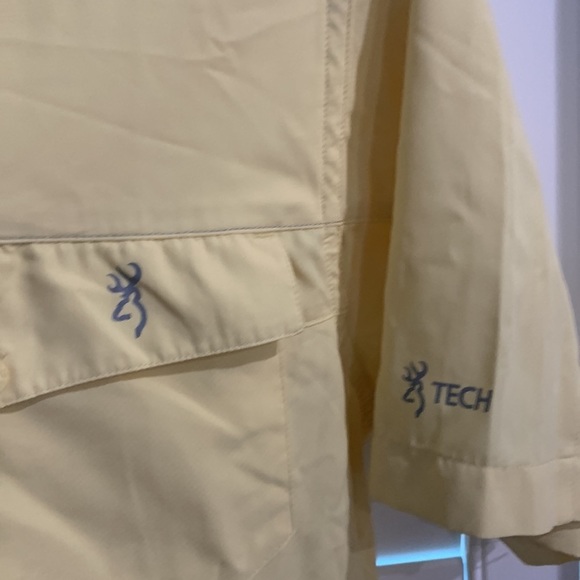 BROWNING Men's yellow Button-Up Shirt
Short Sleeve Shirt - Picture 3 of 8